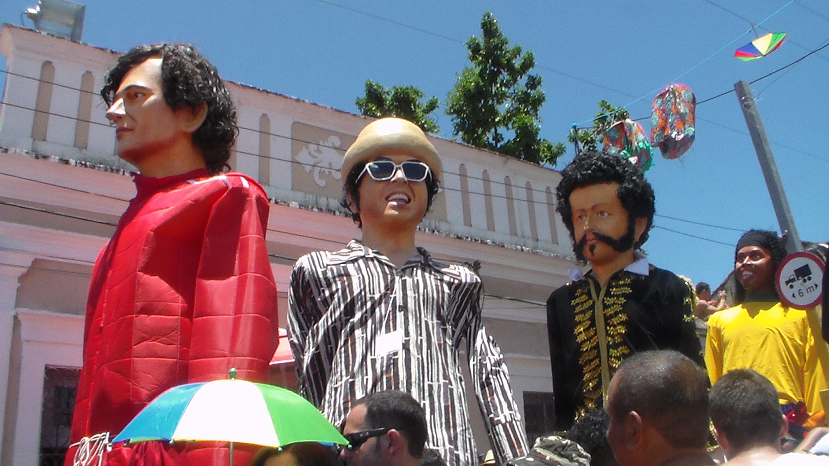 Terça Feira de Carnaval é Recheada de Atrações Confira nossas Dicas.