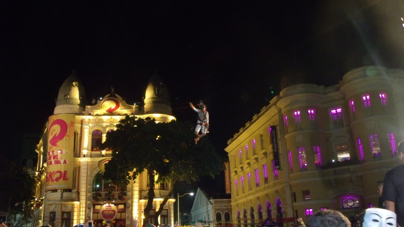 Maestro Forró Ousa em show e faz uma das melhores aberturas do carnaval do Recife